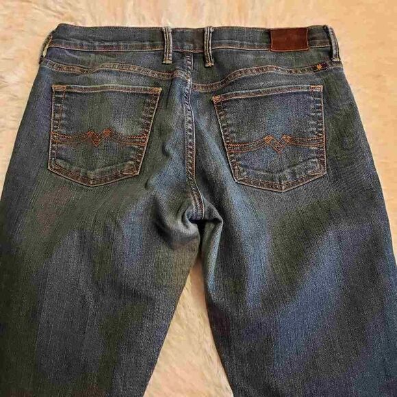 Lucky Brand Women's Sweet'N Straight Jeans - Picture 7 of 11